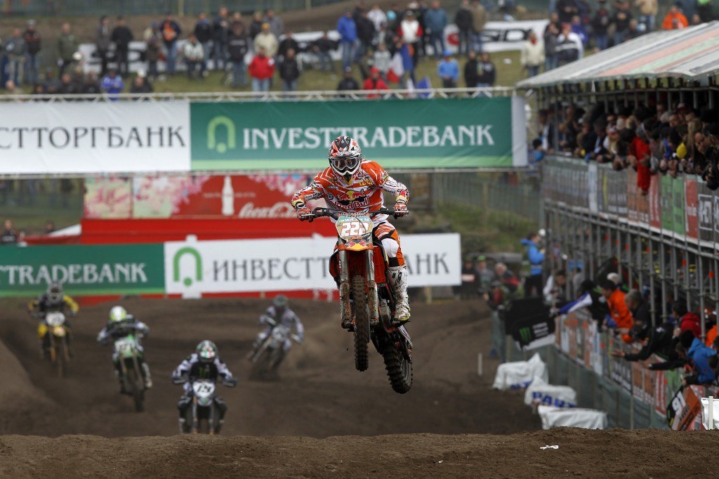 Натиснете снимката за да я уголемите

Име:big_1_round_motocross_2012_09.jpg
Прегледи:1
Размер:137.9 КБ
ID:5363676