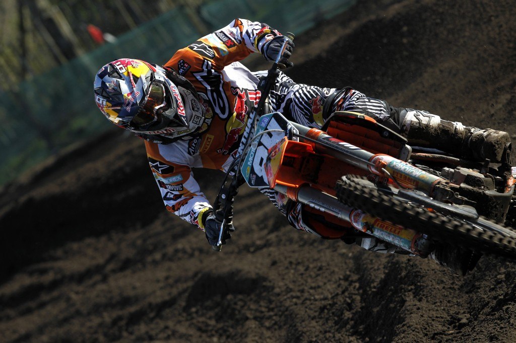 Натиснете снимката за да я уголемите

Име:big_1_round_motocross_2012_20.jpg
Прегледи:1
Размер:154.8 КБ
ID:5363681