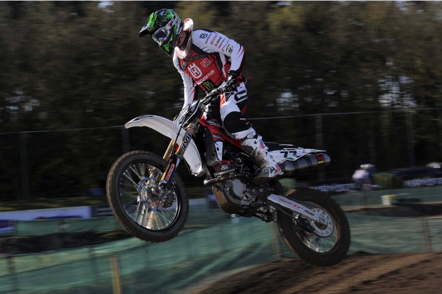 Натиснете снимката за да я уголемите

Име:big_1_round_motocross_2012_62.jpg
Прегледи:1
Размер:98.1 КБ
ID:5363700