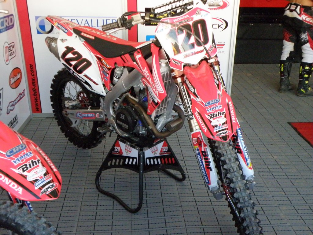 Натиснете снимката за да я уголемите

Име:P4214931.jpg
Прегледи:1
Размер:190.1 КБ
ID:5367430