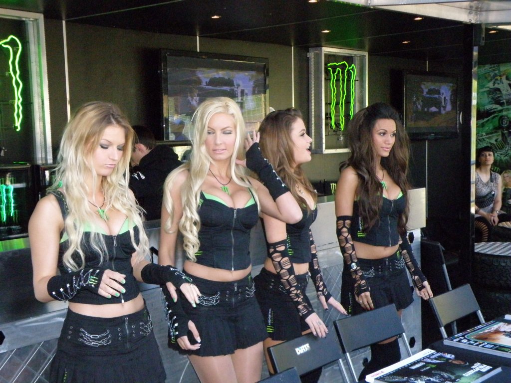 Натиснете снимката за да я уголемите

Име:P4224972.jpg
Прегледи:1
Размер:174.3 КБ
ID:5367491