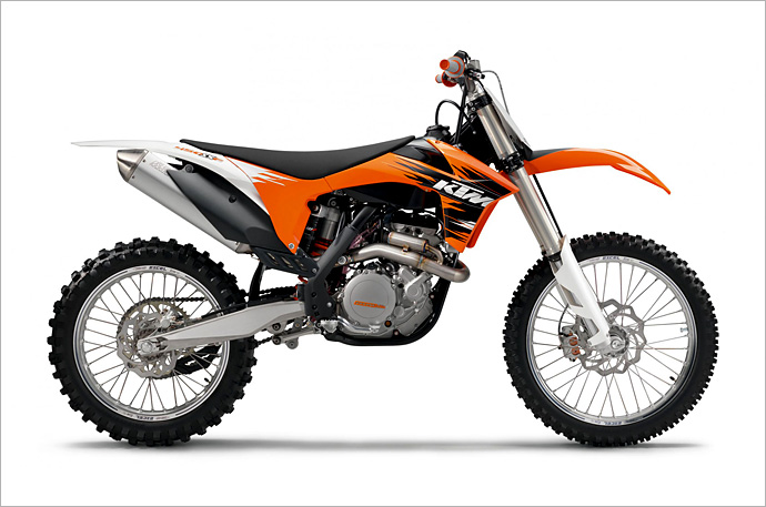 Натиснете снимката за да я уголемите

Име:18_01_2011_ktm_450_SXF_01.jpg
Прегледи:1
Размер:91.7 КБ
ID:5375408