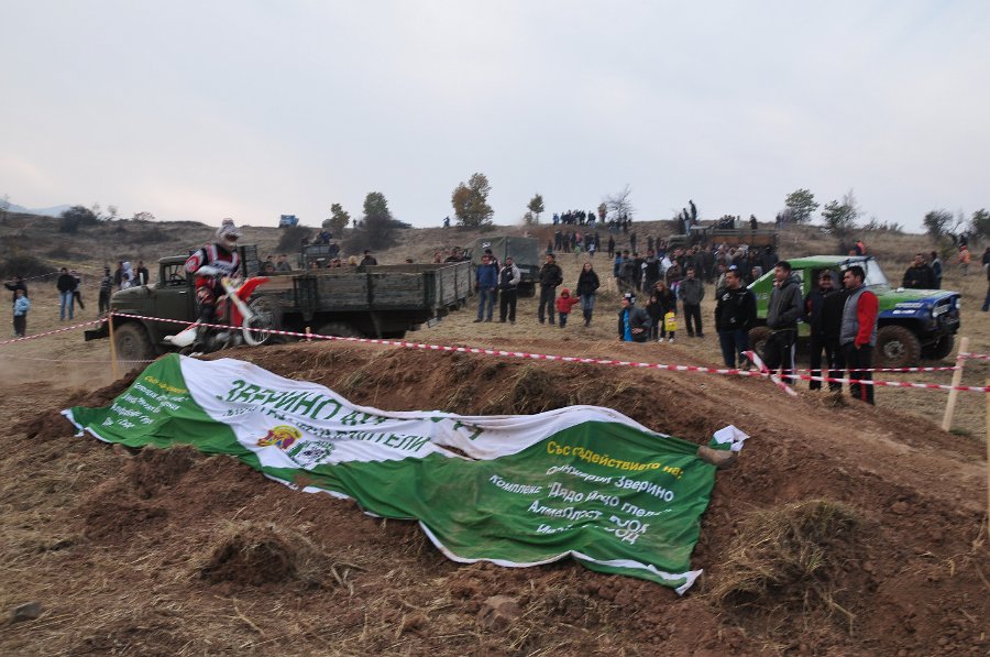 Натиснете снимката за да я уголемите

Име:DSC_0581.JPG
Прегледи:1
Размер:123.5 КБ
ID:5378361
