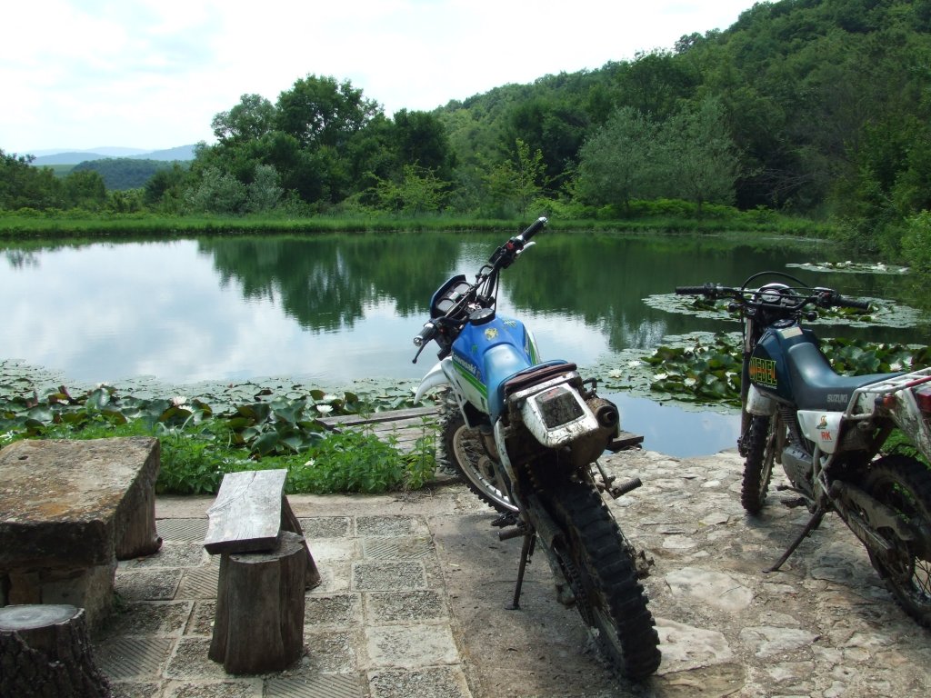 Натиснете снимката за да я уголемите

Име:DSCF2922.jpg
Прегледи:1
Размер:188.8 КБ
ID:5380397