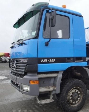 Натиснете снимката за да я уголемите

Име:Truck_Tipper_Mercedes_Benz_1848_4x4_EURO_3-xxl-1323_685853600307.jpg
Прегледи:2
Размер:27.2 КБ
ID:5380746