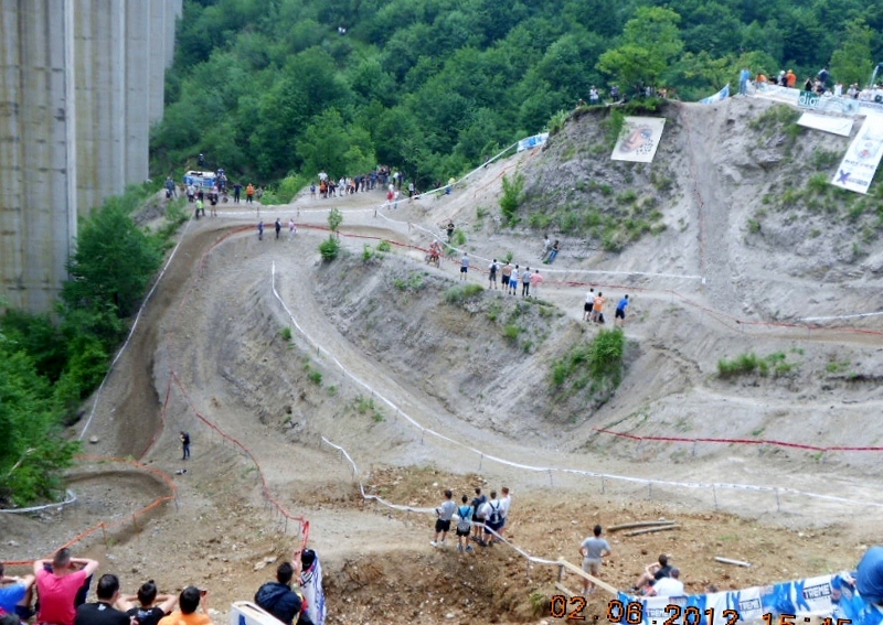 Натиснете снимката за да я уголемите

Име:647273.jpg
Прегледи:1
Размер:372.7 КБ
ID:5382130
