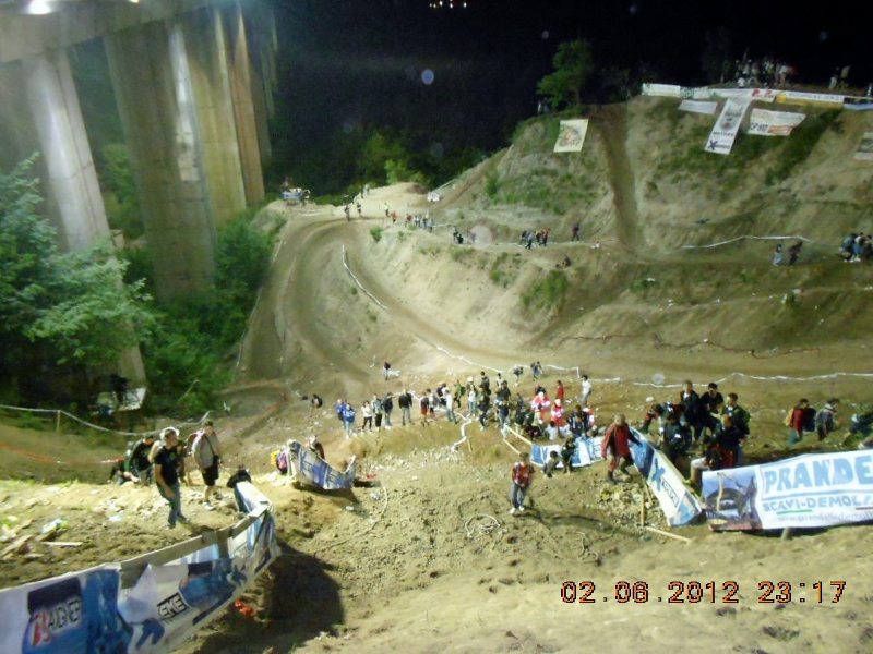 Натиснете снимката за да я уголемите

Име:647305.jpg
Прегледи:1
Размер:361.3 КБ
ID:5382148