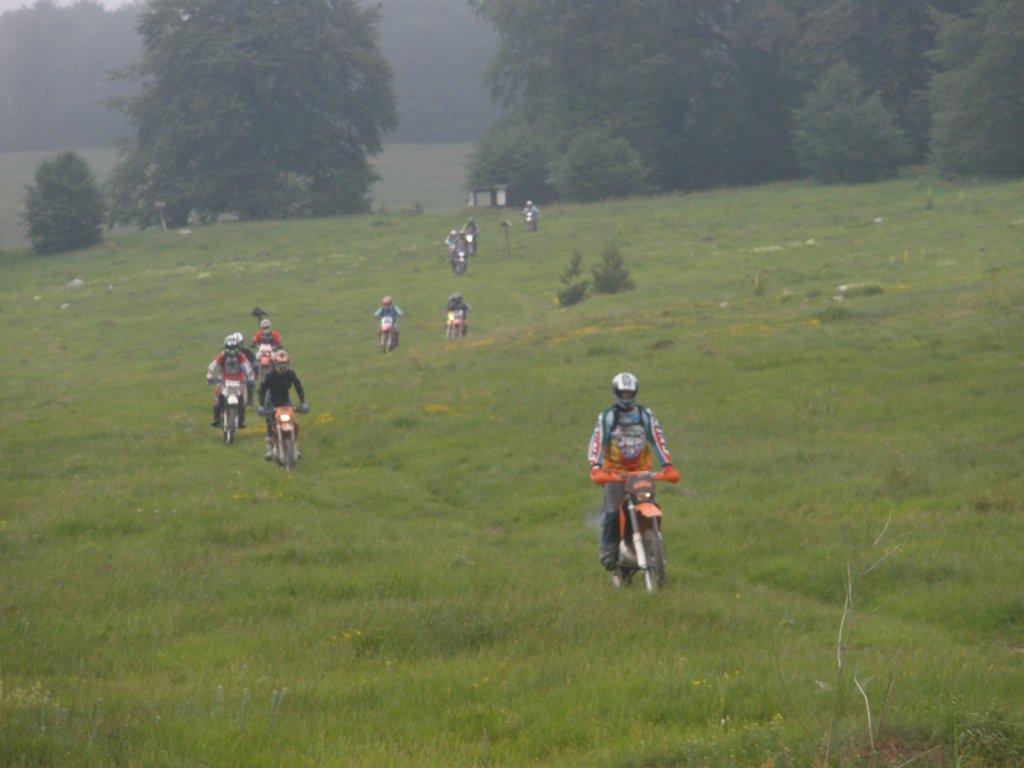 Натиснете снимката за да я уголемите

Име:P6240019.jpg
Прегледи:1
Размер:91.5 КБ
ID:5386516