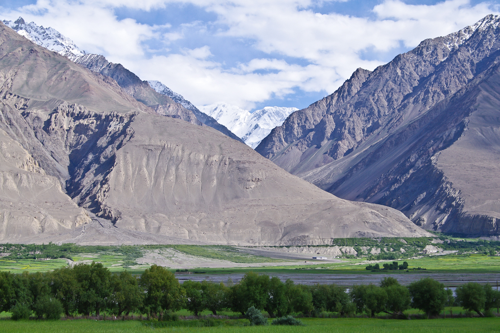 Натиснете снимката за да я уголемите

Име:IMGP6003.jpg
Прегледи:1
Размер:765.1 КБ
ID:5390323