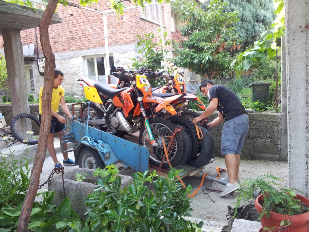 Натиснете снимката за да я уголемите

Име:20120707_072202.jpg
Прегледи:1
Размер:251.9 КБ
ID:5390351