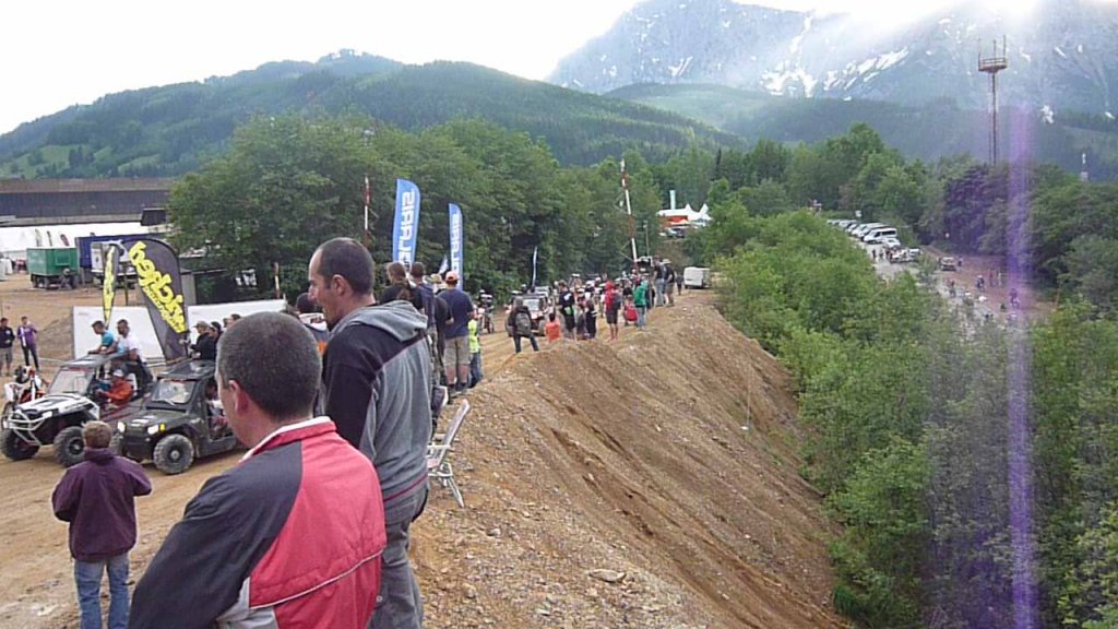 Натиснете снимката за да я уголемите

Име:P1010923.jpg
Прегледи:1
Размер:137.1 КБ
ID:5391977