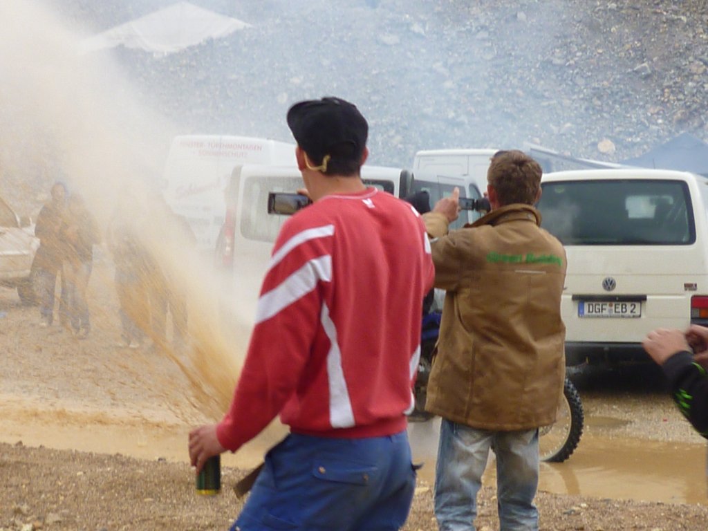 Натиснете снимката за да я уголемите

Име:P1010941.jpg
Прегледи:1
Размер:109.2 КБ
ID:5391989