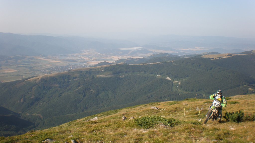 Натиснете снимката за да я уголемите

Име:P7160229.jpg
Прегледи:1
Размер:88.9 КБ
ID:5392917