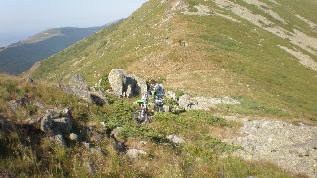 Натиснете снимката за да я уголемите

Име:P7160240.jpg
Прегледи:1
Размер:159.5 КБ
ID:5392936