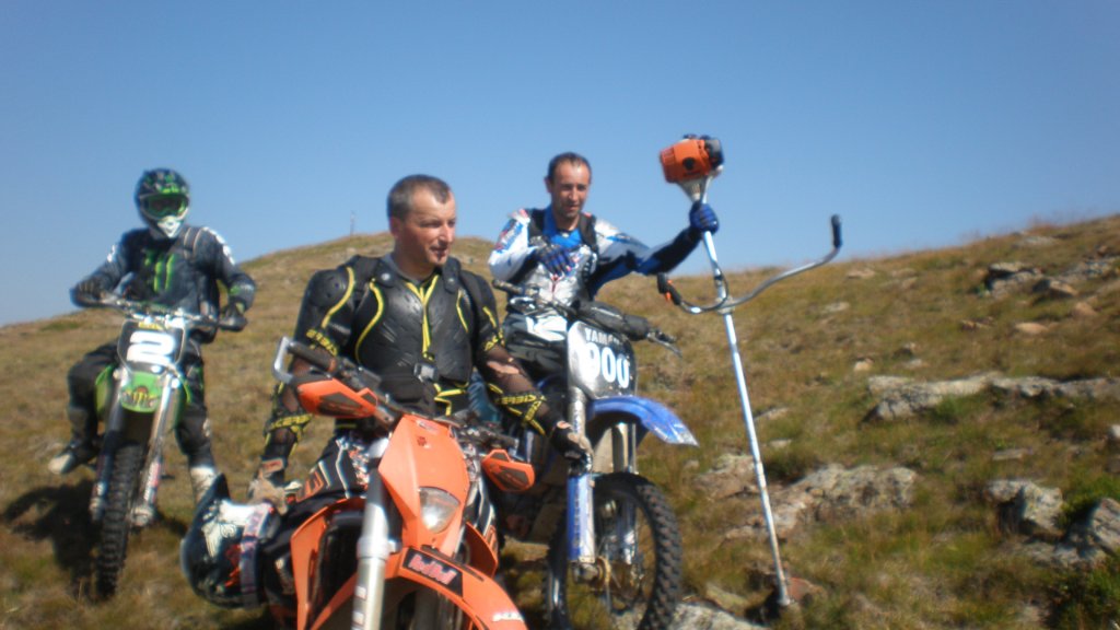 Натиснете снимката за да я уголемите

Име:P7160290.jpg
Прегледи:1
Размер:91.8 КБ
ID:5393066