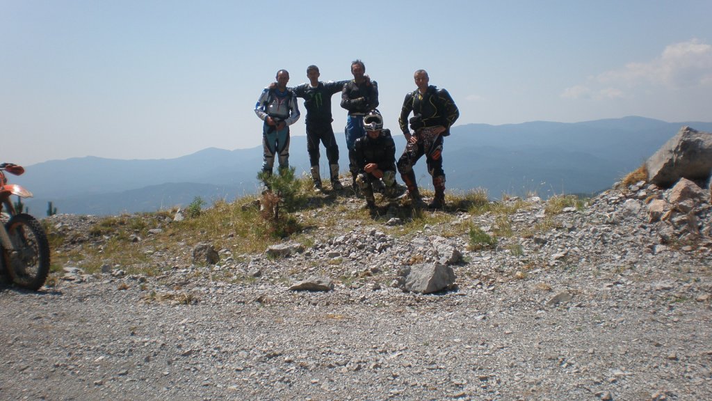 Натиснете снимката за да я уголемите

Име:P7160304.jpg
Прегледи:1
Размер:146.1 КБ
ID:5393083