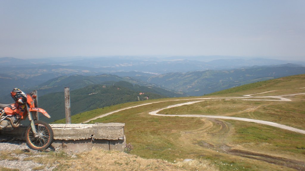 Натиснете снимката за да я уголемите

Име:P7160314.jpg
Прегледи:1
Размер:89.7 КБ
ID:5393095