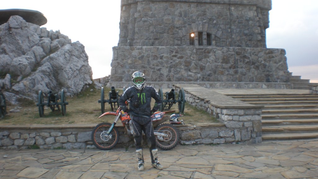 Натиснете снимката за да я уголемите

Име:P7160353.jpg
Прегледи:1
Размер:105.9 КБ
ID:5394224