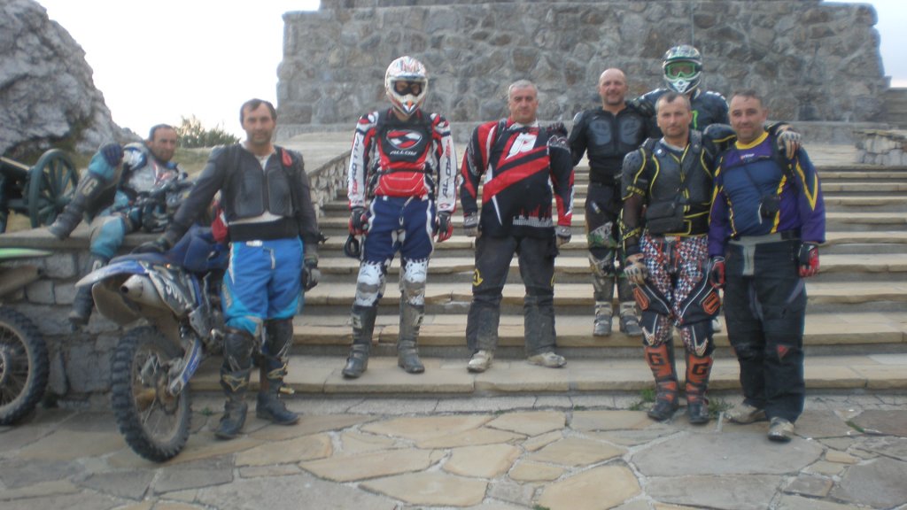 Натиснете снимката за да я уголемите

Име:P7160356.jpg
Прегледи:1
Размер:108.8 КБ
ID:5394233