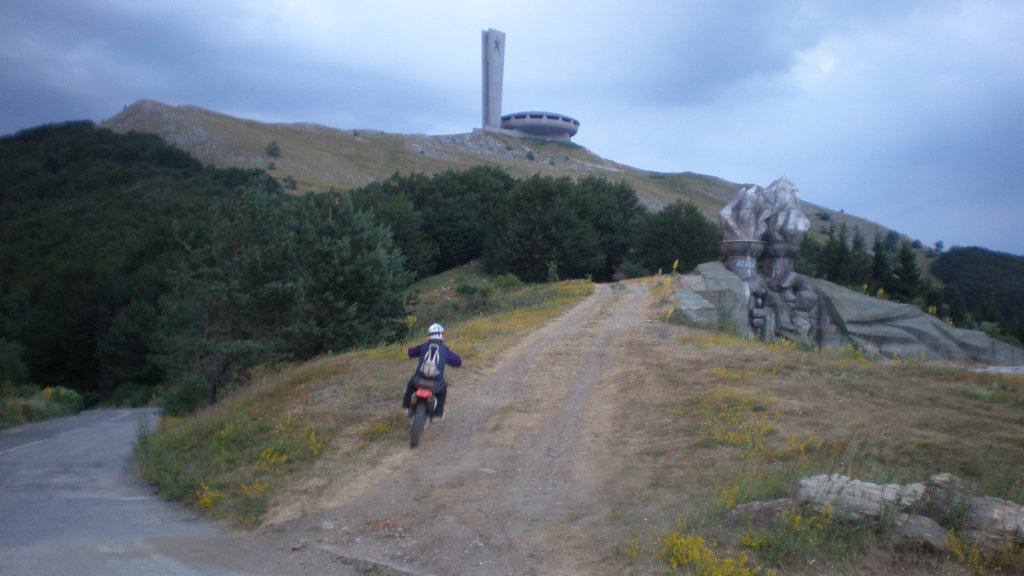 Натиснете снимката за да я уголемите

Име:P7160363.jpg
Прегледи:1
Размер:80.2 КБ
ID:5394240