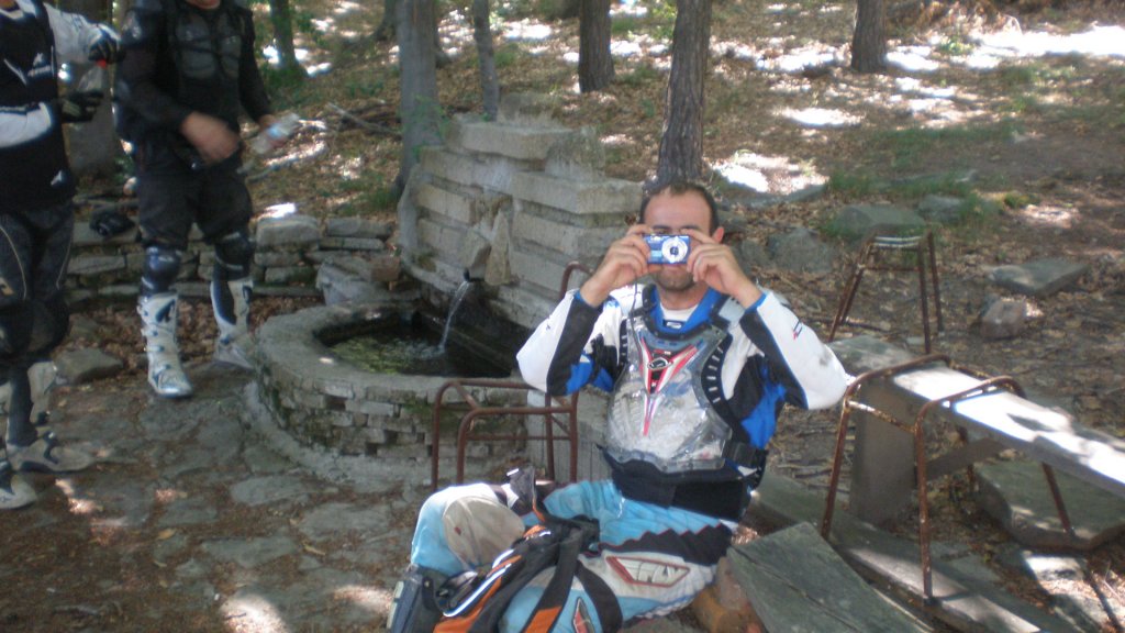 Натиснете снимката за да я уголемите

Име:P7170458.jpg
Прегледи:1
Размер:124.5 КБ
ID:5394724