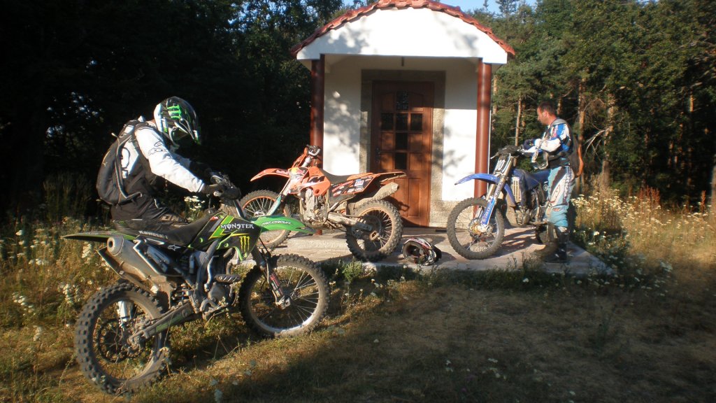 Натиснете снимката за да я уголемите

Име:P7170482.jpg
Прегледи:1
Размер:148.9 КБ
ID:5394757