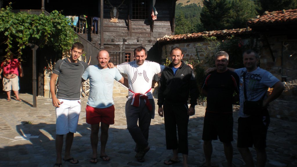 Натиснете снимката за да я уголемите

Име:P7180513.jpg
Прегледи:1
Размер:110.3 КБ
ID:5394908
