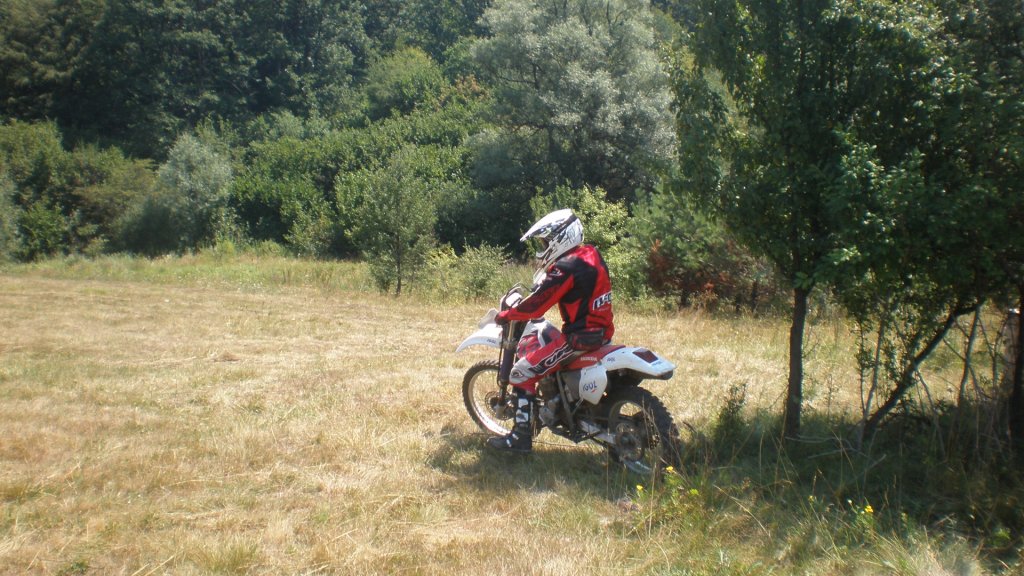 Натиснете снимката за да я уголемите

Име:P7290591.jpg
Прегледи:1
Размер:170.6 КБ
ID:5979442