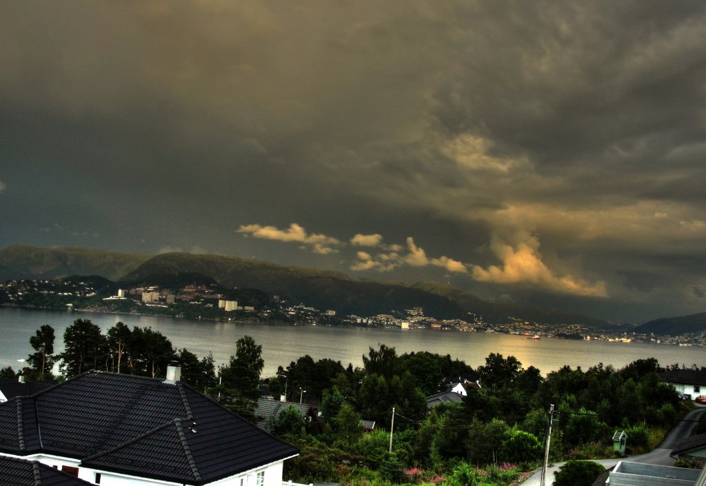 Натиснете снимката за да я уголемите

Име:DSC03988_9_tonemapped.jpg
Прегледи:1
Размер:108.7 КБ
ID:5395557