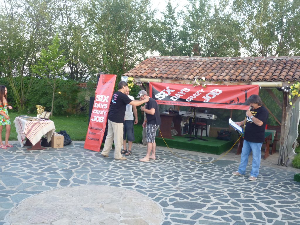 Натиснете снимката за да я уголемите

Име:P1020576.jpg
Прегледи:1
Размер:240.5 КБ
ID:5398307