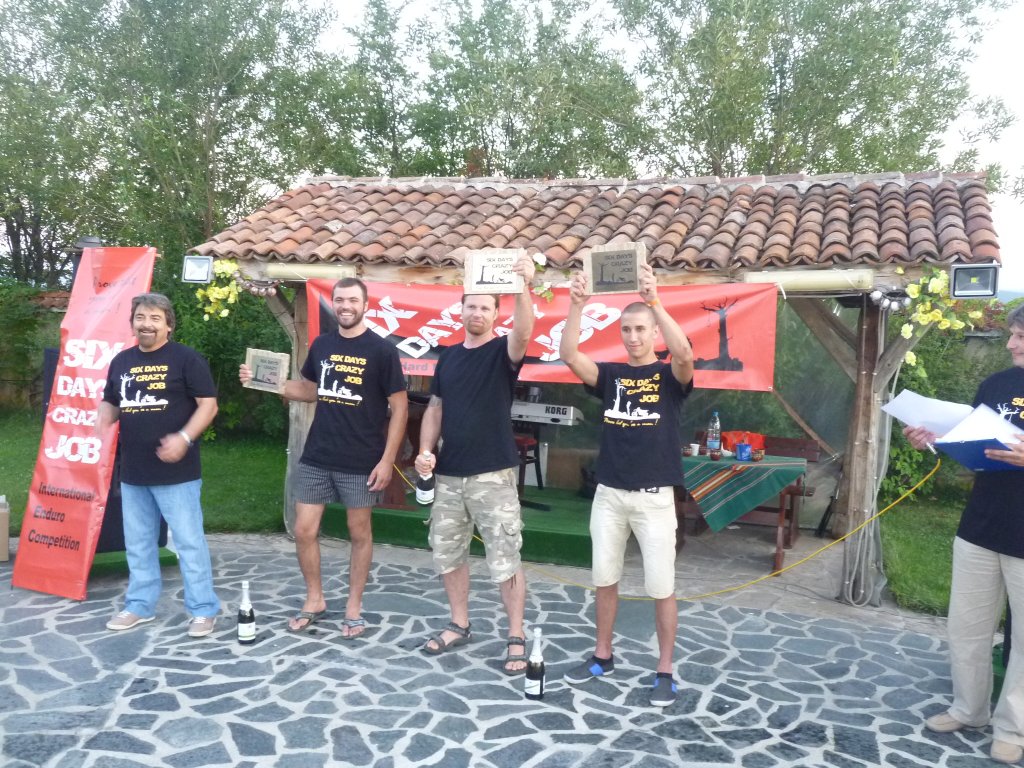 Натиснете снимката за да я уголемите

Име:P1020603.jpg
Прегледи:1
Размер:236.2 КБ
ID:5398328