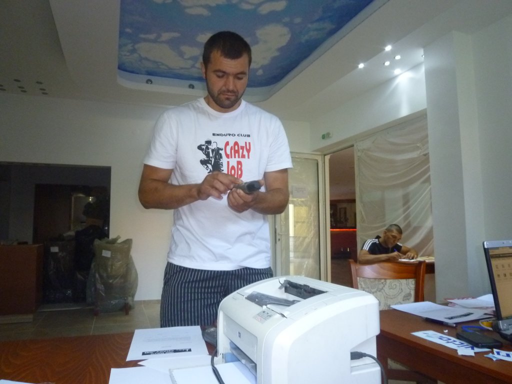 Натиснете снимката за да я уголемите

Име:P1020510.jpg
Прегледи:1
Размер:96.1 КБ
ID:5398784