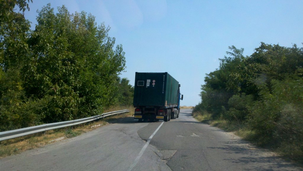 Натиснете снимката за да я уголемите

Име:2012-08-23_12-48-28_708.jpg
Прегледи:1
Размер:112.4 КБ
ID:5402522