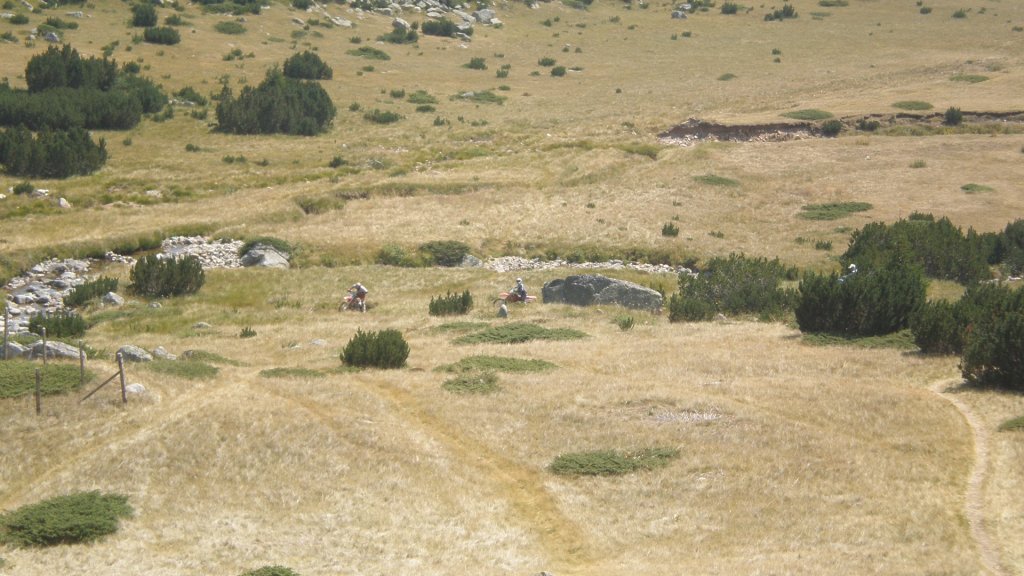 Натиснете снимката за да я уголемите

Име:P8260819.jpg
Прегледи:1
Размер:135.8 КБ
ID:5402941