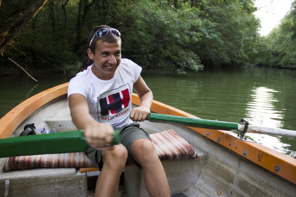 Натиснете снимката за да я уголемите

Име:IMG_0992.jpg
Прегледи:1
Размер:136.6 КБ
ID:5403912