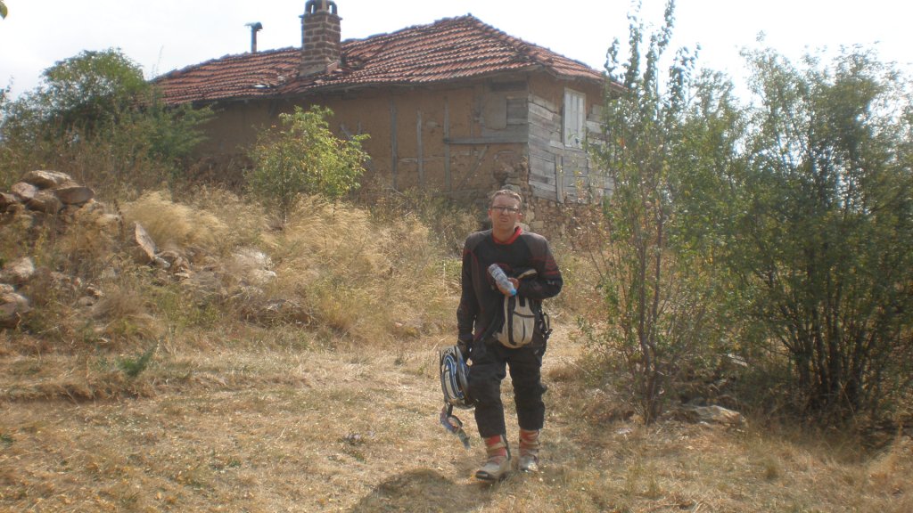 Натиснете снимката за да я уголемите

Име:P9071011.jpg
Прегледи:1
Размер:156.4 КБ
ID:5406677