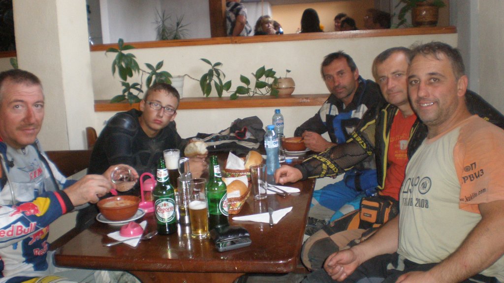 Натиснете снимката за да я уголемите

Име:P9071036.jpg
Прегледи:1
Размер:116.1 КБ
ID:5406712