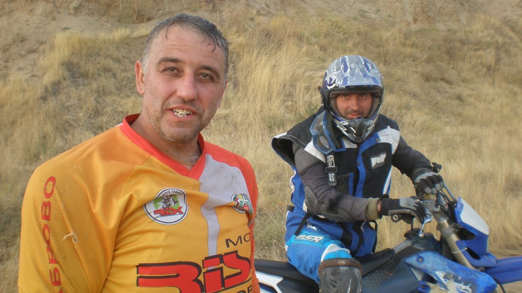 Натиснете снимката за да я уголемите

Име:P9071084.jpg
Прегледи:1
Размер:119.7 КБ
ID:5406751