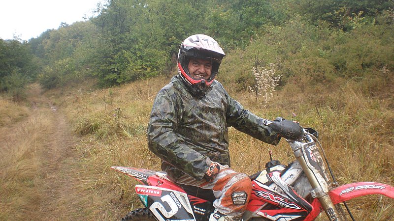 Натиснете снимката за да я уголемите

Име:P9161385.jpg
Прегледи:1
Размер:131.3 КБ
ID:5408319