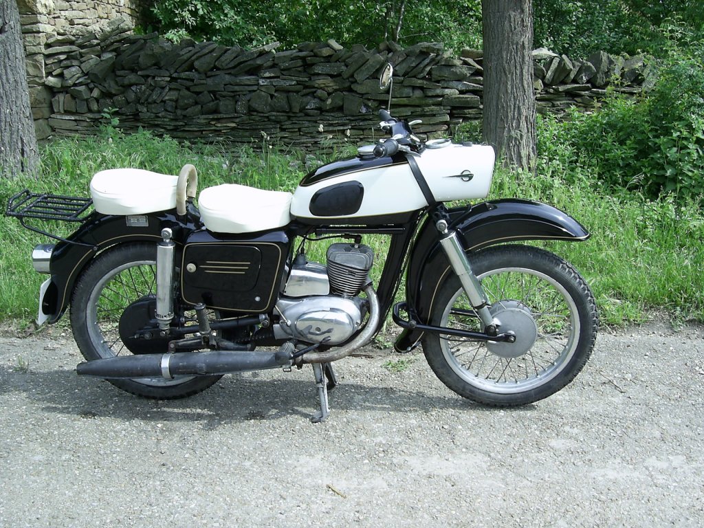 Натиснете снимката за да я уголемите

Име:PIC_0050.jpg
Прегледи:1
Размер:272.8 КБ
ID:5984950