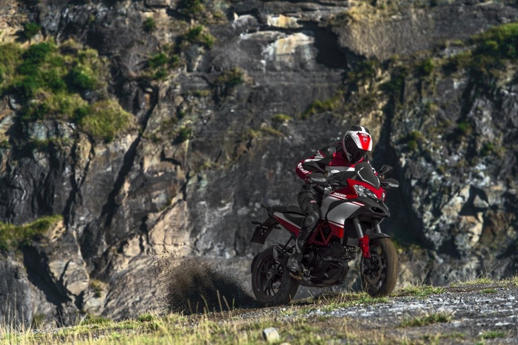 Натиснете снимката за да я уголемите

Име:big_ducati_multistrada_1200_2013_19.jpg
Прегледи:1
Размер:160.3 КБ
ID:5411102