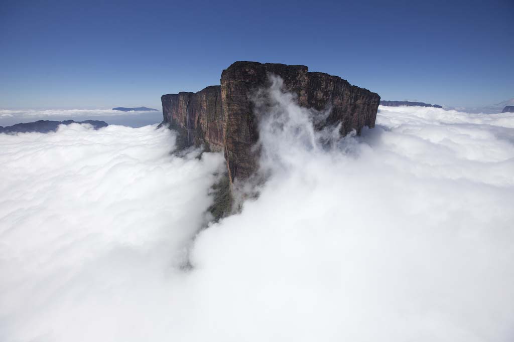 Натиснете снимката за да я уголемите

Име:Mount-Roraima-3.jpg
Прегледи:1
Размер:46.7 КБ
ID:5985424