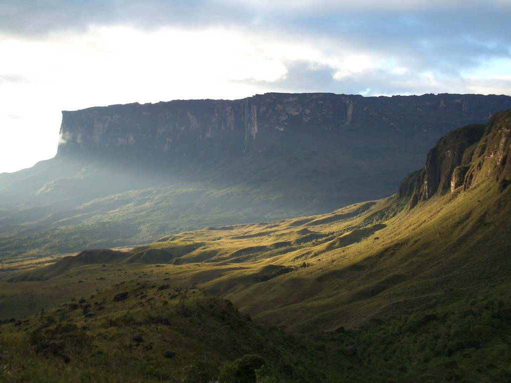 Натиснете снимката за да я уголемите

Име:Mount-Roraima-12.jpg
Прегледи:1
Размер:80.1 КБ
ID:5985432