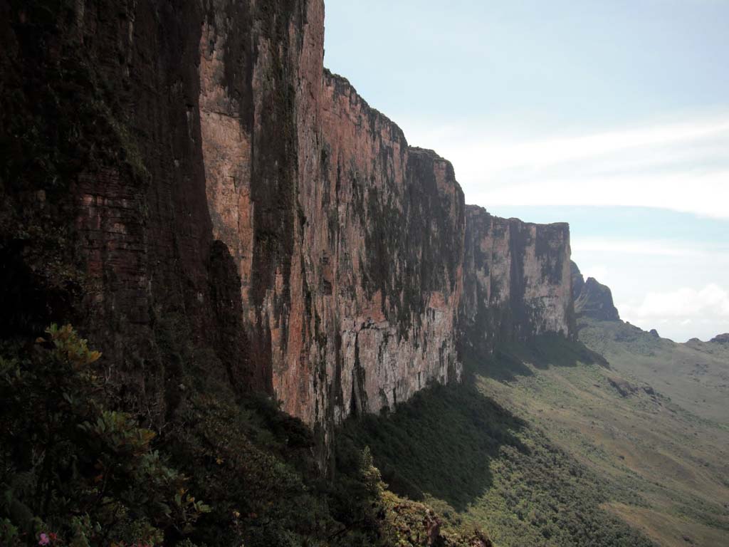 Натиснете снимката за да я уголемите

Име:Mount-Roraima-15.jpg
Прегледи:1
Размер:101.0 КБ
ID:5985435