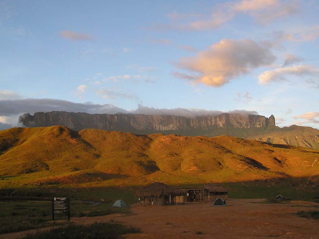 Натиснете снимката за да я уголемите

Име:Mount-Roraima-17.jpg
Прегледи:1
Размер:73.8 КБ
ID:5985436
