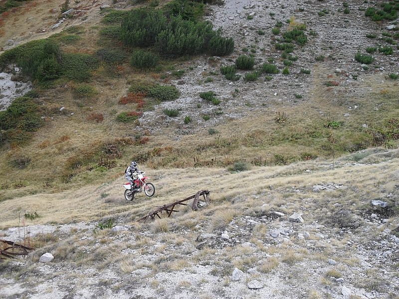 Натиснете снимката за да я уголемите

Име:New_SDC15248.jpg
Прегледи:1
Размер:623.6 КБ
ID:5415706