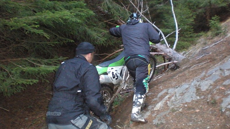 Натиснете снимката за да я уголемите

Име:PB250106.jpg
Прегледи:1
Размер:97.1 КБ
ID:5428546