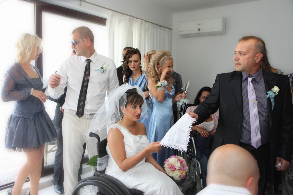 Натиснете снимката за да я уголемите

Име:053.jpg
Прегледи:1
Размер:106.7 КБ
ID:5429211