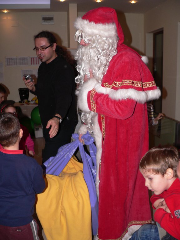 Натиснете снимката за да я уголемите

Име:P1170828.jpg
Прегледи:1
Размер:68.3 КБ
ID:5438010