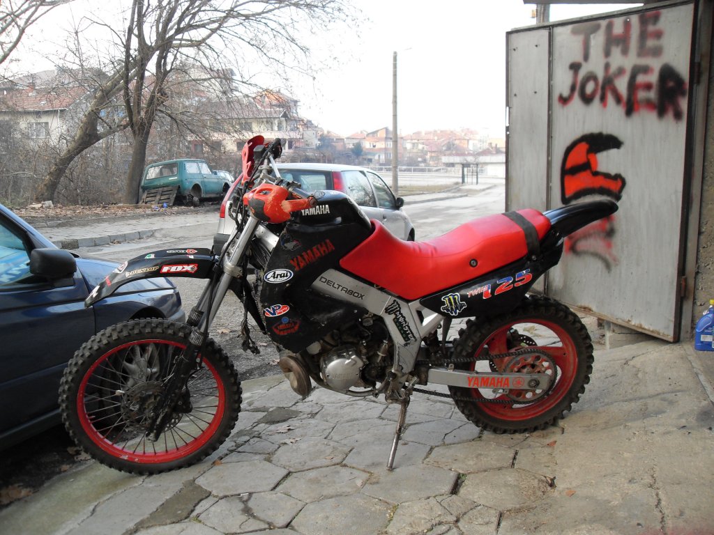 Натиснете снимката за да я уголемите

Име:SDC12673.jpg
Прегледи:1
Размер:182.8 КБ
ID:5440281